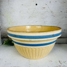 Load image into Gallery viewer, Old Ribbed Yelloware 9 1/2&quot; Mixing Bowl with Blue and White Bands
