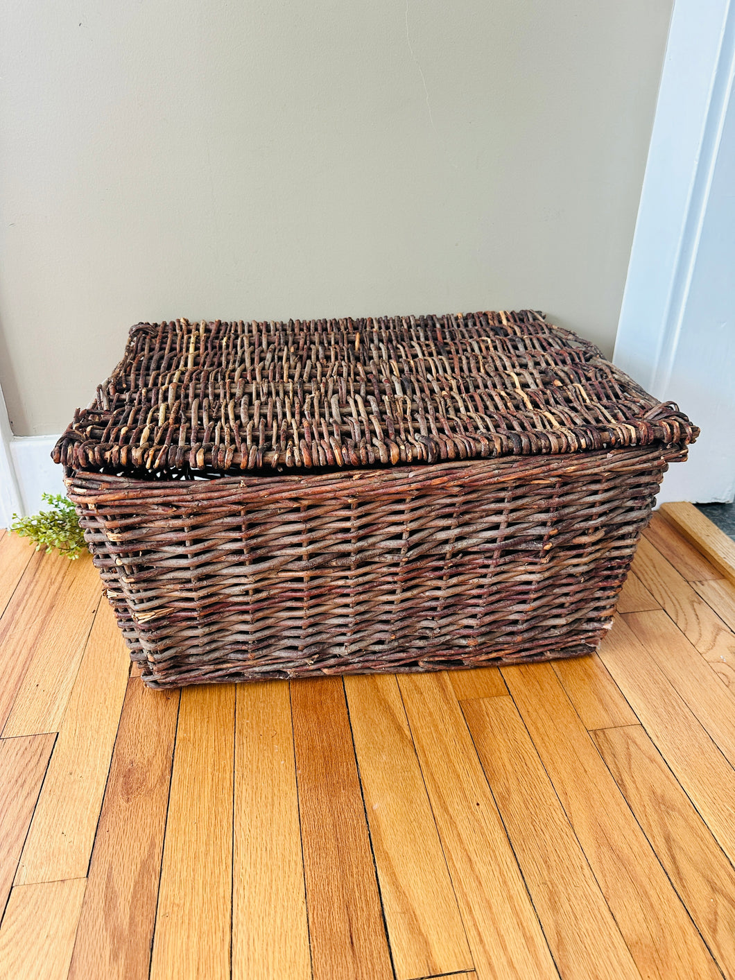 Rectangular Cottage Basket with Lid- Large