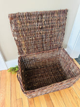 Load image into Gallery viewer, Rectangular Cottage Basket with Lid- Large
