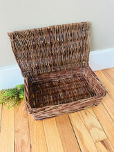 Load image into Gallery viewer, Rectangular Basket with Lid- small
