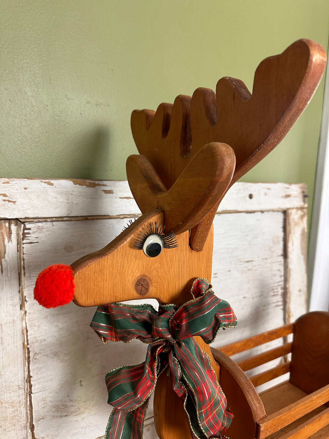 Fabulash Vintage Christmas Deer
