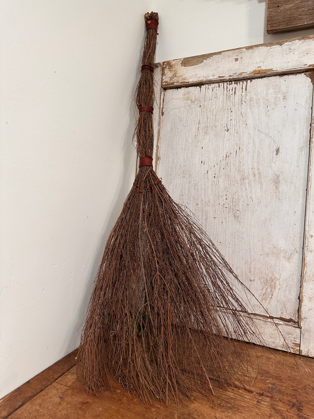 Vintage Broom E